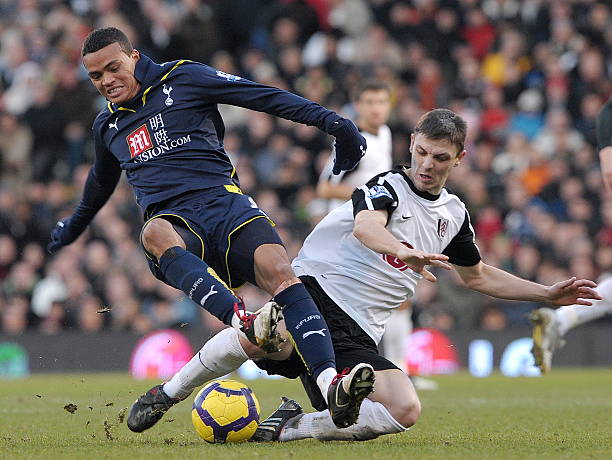 更有清澈见 更有清澈见