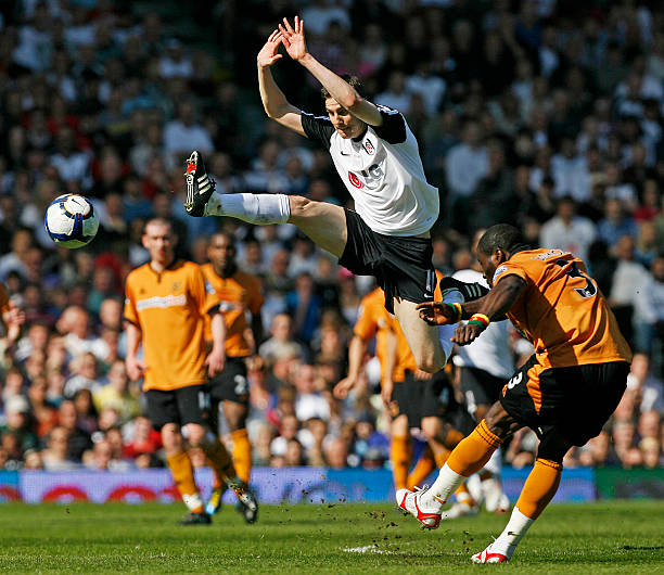 性擊敗勁敵 性擊敗勁敵