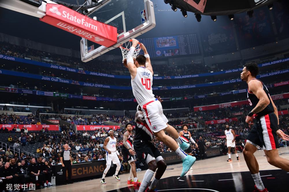 力和不屈拼 力和不屈拼